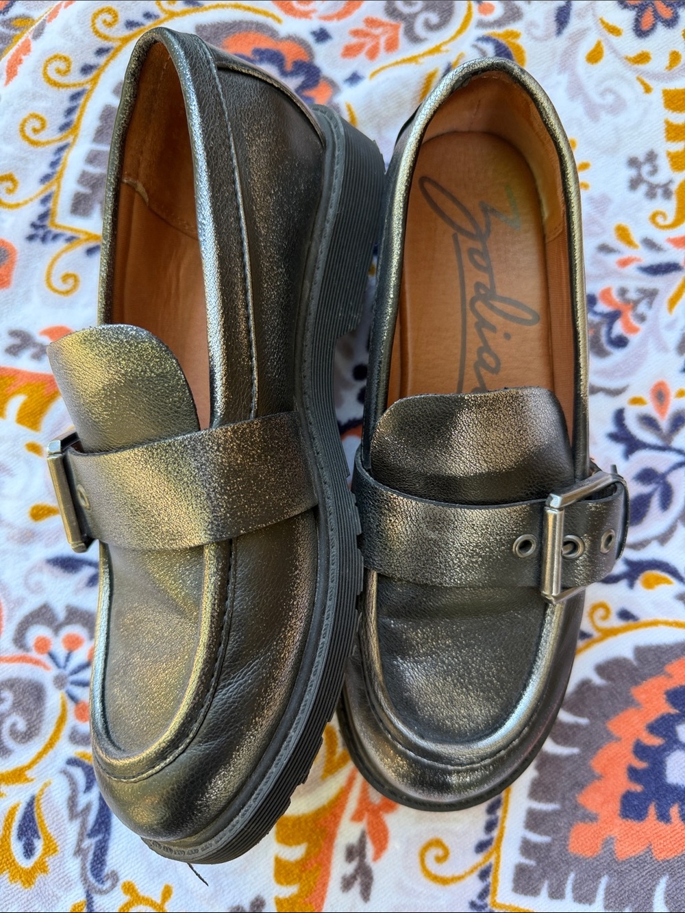 Zodiac Women’s Loafers Black/Silver Sz 8